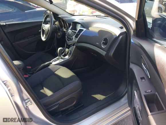 2015 Chevrolet Cruze LT with VIN 1G1PC5SB1F7149754, listed as a IAAI auction lot 42009935 with 156,173 mi miles. Bid and sale history available at carsss.com. Image 5.