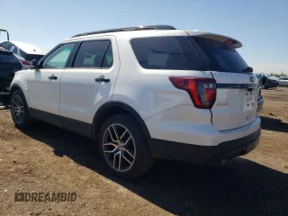 2016 Ford Explorer Sport z VIN 1FM5K8GT3GGA81426, wystawiony jako Copart lot #58426145 z przebiegiem 121 721 mil mil oraz Czysty tytuł • Clean title. Historia ofert i sprzedaży dostępna na DreamBid. Obrazek 2.