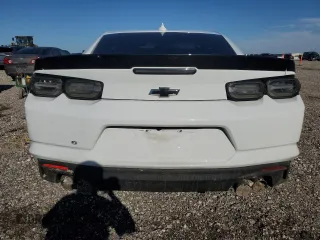 2023 Chevrolet Camaro LT1 with VIN 1G1FF1R78P0101871, listed as a Copart auction lot 43396805 with 29,817 mi miles and Salvage Title. Bid and sale history available at DreamBid. Image 6.