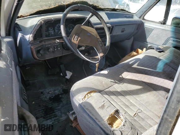 1989 Ford Bronco Custom с VIN 1FMEU15H0KLB48449, выставлен на аукционе Copart как лот 78316474 с пробегом 82 957 миль миль и Чистый • Clean title. История ставок и продаж доступна на DreamBid. Изображение 8.