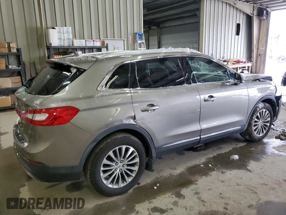 2017 Lincoln MKX Select with VIN 2LMPJ6KR4HBL38960, listed as a Copart auction lot 45810275 with 88,953 mi miles and Salvage Title. Bid and sale history available at carsss.com. Image 3.