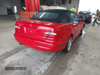 2001 Mercedes-Benz CLK 320/430 z VIN WDBLK70G91T076182, wystawiony jako IAAI lot #42244062 z przebiegiem 77 733 mil mil oraz . Historia ofert i sprzedaży dostępna na DreamBid. Obrazek 4.