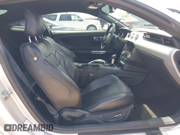 2015 Ford Mustang EcoBoost с VIN 1FA6P8TH2F5383642, выставлен на аукционе IAAI как лот 42054246 с пробегом 104 061 миль миль и . История ставок и продаж доступна на DreamBid. Изображение 5.