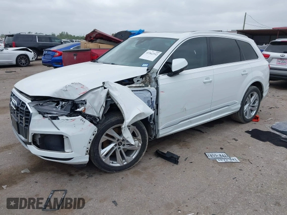 2021 Audi Q7 Premium Plus with VIN WA1LXAF71MD013285, listed as a IAAI auction lot 41962332 with 81,746 mi miles and . Bid and sale history available at DreamBid. Image 17.
