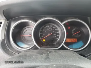 2010 Nissan Versa S z VIN 3N1BC1CP2AL403483, wystawiony jako Copart lot #46394465 z przebiegiem 270 270 mil mil oraz Szkoda całkowita • Salvage title. Historia ofert i sprzedaży dostępna na DreamBid. Obrazek 9.