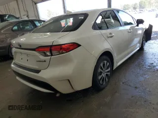 2021 Toyota Corolla Hybrid LE with VIN JTDEAMDE5MJ031325, listed as a Copart auction lot 51840775 with 53,624 mi miles and Salvage Title. Bid and sale history available at carsss.com. Image 3.