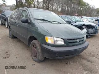 2000 Toyota Sienna LE with VIN 4T3ZF13C7YU288155, listed as a IAAI auction lot 42024115 with 128,356 mi miles and . Bid and sale history available at DreamBid. Image 1.