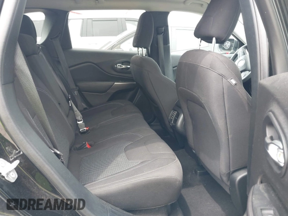 2020 Jeep Cherokee Latitude with VIN 1C4PJLCB5LD539057, listed as a IAAI auction lot 42282345 with 68,676 mi miles and . Bid and sale history available at DreamBid. Image 8.