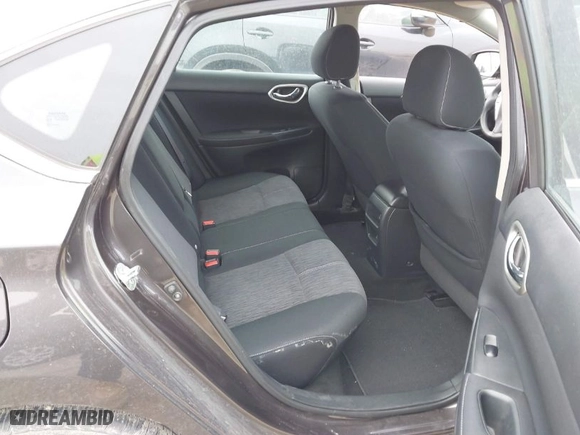 2014 Nissan Sentra SV with VIN 3N1AB7AP5EL666741, listed as a IAAI auction lot 41941685 with 151,508 mi miles. Bid and sale history available at carsss.com. Image 8.