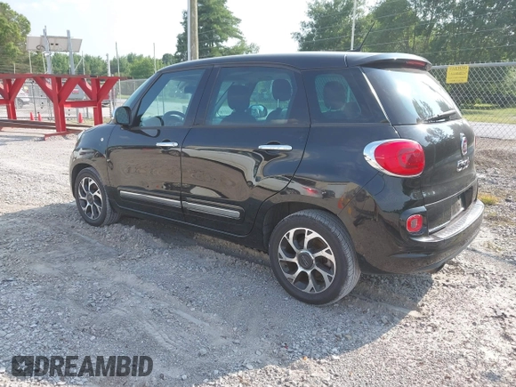 2014 FIAT 500L Lounge with VIN ZFBCFACH6EZ021783, listed as a IAAI auction lot 42429902 with 129,868 mi miles and . Bid and sale history available at DreamBid. Image 3.
