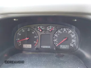 2003 Volkswagen EuroVan с VIN WV2KB47083H013778, выставлен на аукционе IAAI как лот 41537793 с пробегом 127 315 миль миль и . История ставок и продаж доступна на DreamBid. Изображение 7.