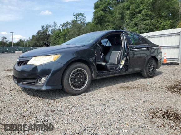 2014 Toyota Camry L with VIN 4T1BF1FK1EU791124, listed as a Copart auction lot 56452265 with 147,396 mi miles and Salvage Title. Bid and sale history available at DreamBid. Image 1.