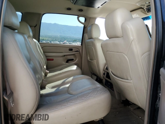 2004 Chevrolet Suburban Z71 with VIN 3GNFK16Z14G148988, listed as a Copart auction lot 58481704 with 0 mi miles and Salvage Title. Bid and sale history available at carsss.com. Image 10.