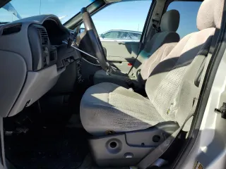 2004 Chevrolet Venture LS with VIN 1GNDX03E24D235851, listed as a Copart auction lot 44553395 with 228,561 mi miles and Salvage Title. Bid and sale history available at carsss.com. Image 7.