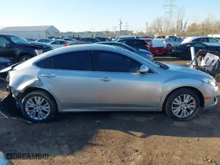 2010 Mazda Mazda6 i Touring Plus with VIN 1YVHZ8CH2A5M10869, listed as a IAAI auction lot 41890776 with 131,732 mi miles. Bid and sale history available at carsss.com. Image 13.