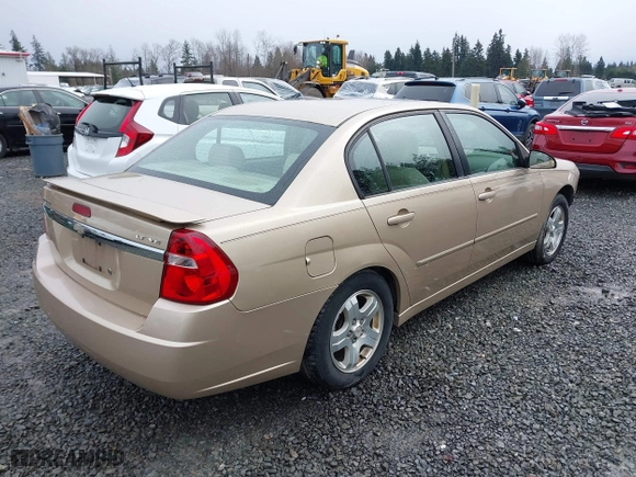 2004 Chevrolet Malibu LT with VIN 1G1ZU548X4F246722, listed as a IAAI auction lot 41846487 with 122,560 mi miles. Bid and sale history available at carsss.com. Image 4.