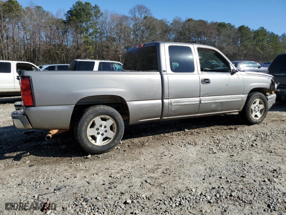 2006 Chevrolet Silverado 1500 LT1 with VIN 2GCEC19V861277252, listed as a Copart auction lot 43151185 with 92,566 mi miles and Salvage Title. Bid and sale history available at carsss.com. Image 3.