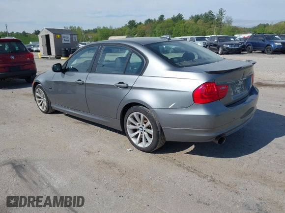 2011 BMW 3 Series 328i xDrive with VIN WBAPK7G52BNN78431, listed as a IAAI auction lot 42256610 with 140,533 mi miles and . Bid and sale history available at DreamBid. Image 3.