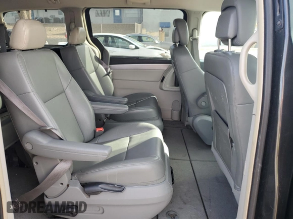 2011 Volkswagen Routan SE with VIN 2V4RW3DGXBR642528, listed as a Copart auction lot 45082055 with 167,067 mi miles and Salvage title. Bid and sale history available at DreamBid. Image 12.