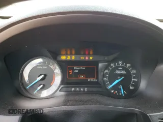 2017 Ford Police Interceptor Utility z VIN 1FM5K8AT2HGD07384, wystawiony jako Copart lot #48473455 z przebiegiem 99 193 mil mil oraz Szkoda całkowita • Salvage title. Historia ofert i sprzedaży dostępna na DreamBid. Obrazek 9.