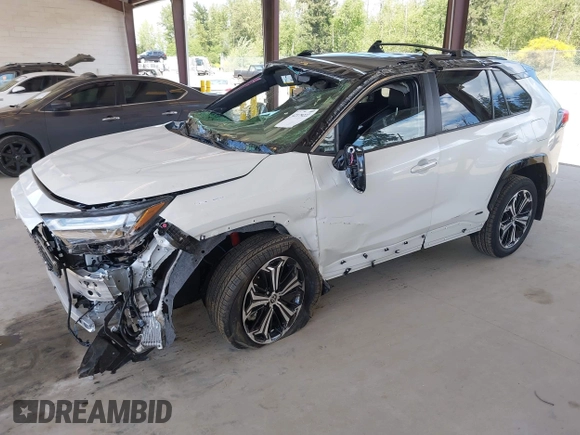 2025 Toyota RAV4 XSE с VIN JTMEB3FV4SD251779, выставлен на аукционе IAAI как лот 42179222 с пробегом 692 миль миль и . История ставок и продаж доступна на DreamBid. Изображение 17.