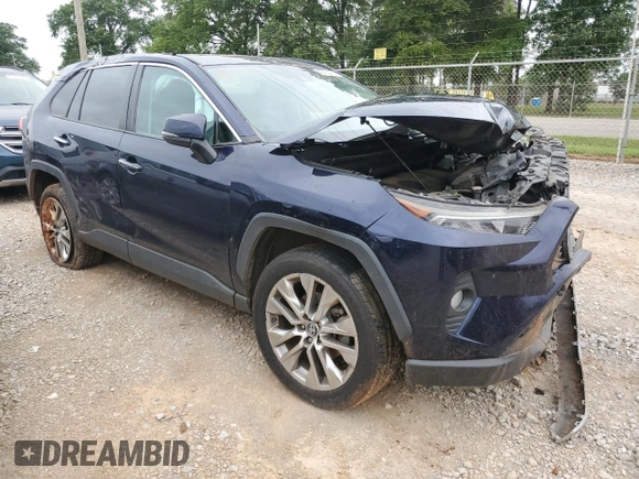 2019 Toyota RAV4 Limited z VIN 2T3Y1RFVXKW017832, wystawiony jako Copart lot #56994455 z przebiegiem Nie podano mil oraz Szkoda całkowita • Salvage title. Historia ofert i sprzedaży dostępna na DreamBid. Obrazek 4.