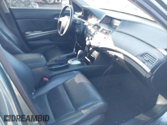 2008 Honda Accord EX-L z VIN 1HGCP26828A162219, wystawiony jako IAAI lot #41208788 z przebiegiem 243 006 mil mil oraz . Historia ofert i sprzedaży dostępna na DreamBid. Obrazek 5.