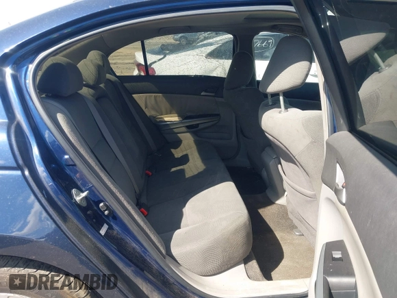 2008 Honda Accord EX z VIN 1HGCP36738A049425, wystawiony jako IAAI lot #41838080 z przebiegiem 204 679 mil mil oraz . Historia ofert i sprzedaży dostępna na DreamBid. Obrazek 8.