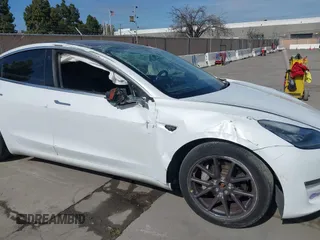 2018 Tesla Model 3 Long Range Battery with VIN 5YJ3E1EB7JF108519, listed as a IAAI auction lot 41835266 with 120,662 mi miles and . Bid and sale history available at DreamBid. Image 6.