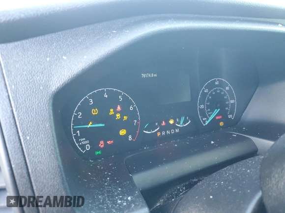 2022 Ford Transit Cargo z VIN 1FTBR1C89NKA67892, wystawiony jako Copart lot #49484705 z przebiegiem 76 174 mil mil oraz Szkoda całkowita • Salvage title. Historia ofert i sprzedaży dostępna na DreamBid. Obrazek 9.