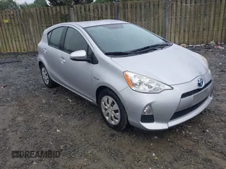 2014 Toyota Prius One z VIN JTDKDTB36E1063708, wystawiony jako IAAI lot #42267146 z przebiegiem 71 871 mil mil oraz . Historia ofert i sprzedaży dostępna na DreamBid. Obrazek 1.