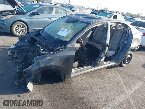 2019 Toyota Yaris L с VIN 3MYDLBYV4KY526887, выставлен на аукционе IAAI как лот 40624501 с пробегом Не указан миль и . История ставок и продаж доступна на DreamBid. Изображение 16.