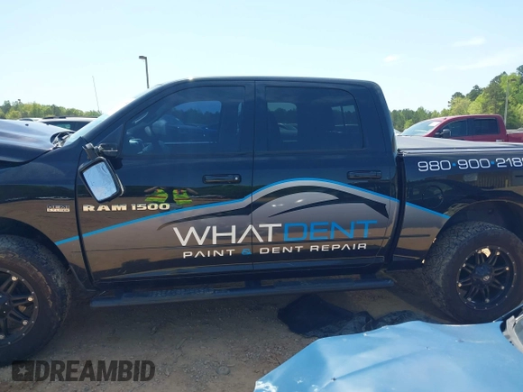 2012 Ram 1500 Sport с VIN 1C6RD7MT6CS283822, выставлен на аукционе IAAI как лот 42031055 с пробегом Не указан миль и . История ставок и продаж доступна на DreamBid. Изображение 15.