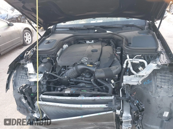 2022 Mercedes-Benz GLC 300 with VIN W1N0G8DB9NV374065, listed as a IAAI auction lot 42189616 with 42,296 mi miles and . Bid and sale history available at DreamBid. Image 10.