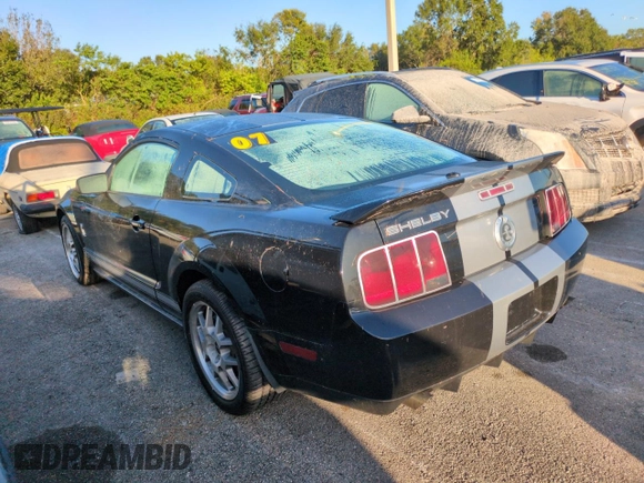 2007 Ford Mustang Shelby GT500 z VIN 1ZVHT88S975325819, wystawiony jako Copart lot #75202244 z przebiegiem Nie podano mil oraz Szkoda całkowita • Salvage title. Historia ofert i sprzedaży dostępna na DreamBid. Obrazek 2.