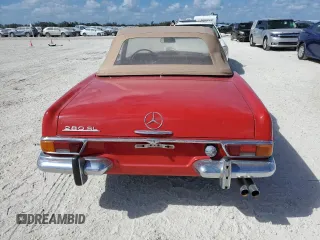 1971 Mercedes-Benz SL with VIN 11304412021905, listed as a Copart auction lot 76790644 with 39,936 mi miles and Salvage title. Bid and sale history available at DreamBid. Image 6.