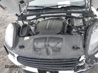 2021 Porsche Macan with VIN WP1AA2A5XMLB16221, listed as a IAAI auction lot 42346445 with 62,742 mi miles and . Bid and sale history available at DreamBid. Image 10.
