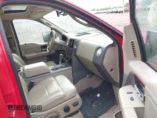 2005 Ford F-150 XLT z VIN 1FTPW14575FA50780, wystawiony jako IAAI lot #42338011 z przebiegiem 183 463 mil mil oraz . Historia ofert i sprzedaży dostępna na DreamBid. Obrazek 5.