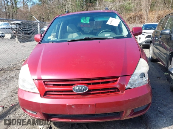 2008 Kia Sedona LX with VIN KNDMB233186262678, listed as a IAAI auction lot 41854128 with 143,829 mi miles. Bid and sale history available at carsss.com. Image 12.