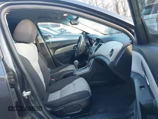 2014 Chevrolet Cruze LS with VIN 1G1PA5SH0E7150807, listed as a IAAI auction lot 41191261 with 180,428 mi miles and . Bid and sale history available at DreamBid. Image 5.