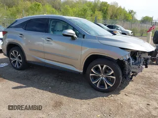 2022 Lexus RX 350 z VIN 2T2HZMDA8NC356417, wystawiony jako IAAI lot #42222689 z przebiegiem 16 861 mil mil oraz . Historia ofert i sprzedaży dostępna na DreamBid. Obrazek 1.