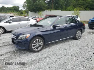 2015 Mercedes-Benz C 300 Luxury with VIN 55SWF4KB1FU001066, listed as a Copart auction lot 60820545 with 71,713 mi miles and Clean title. Bid and sale history available at DreamBid. Image 1.