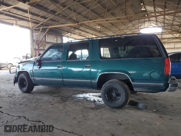1997 Chevrolet Suburban with VIN 3GNEC16RXVG178307, listed as a Copart auction lot 48878935 with 179,717 mi miles and Salvage Title. Bid and sale history available at carsss.com. Image 2.