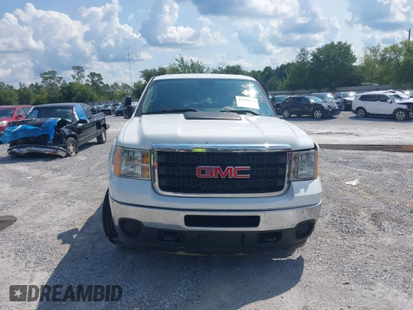 2012 GMC Sierra 2500HD with VIN 1GT11ZCG0CF194948, listed as a IAAI auction lot 42388334 with Not provided miles and . Bid and sale history available at DreamBid. Image 12.