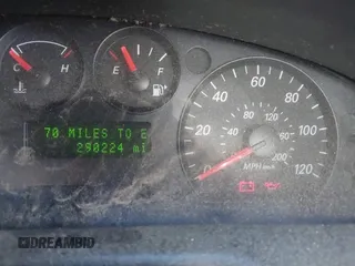2004 Ford Taurus SE with VIN 1FAFP53224G197451, listed as a IAAI auction lot 41224109 with 290,224 mi miles and . Bid and sale history available at DreamBid. Image 7.