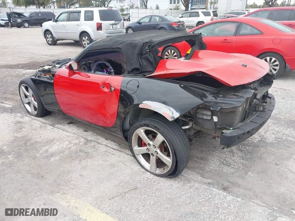 2006 Pontiac Solstice with VIN 1G2MB35B06Y113601, listed as a IAAI auction lot 41330622 with 1 mi miles. Bid and sale history available at carsss.com. Image 3.