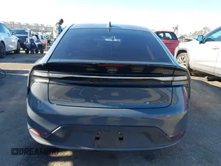 2024 Toyota Prius SE z VIN JTDACACU4R3013796, wystawiony jako IAAI lot #41866441 z przebiegiem 49 837 mil mil oraz . Historia ofert i sprzedaży dostępna na DreamBid. Obrazek 17.