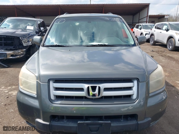 2007 Honda Pilot EX-L with VIN 5FNYF28527B022848, listed as a IAAI auction lot 42010116 with 240,277 mi miles. Bid and sale history available at carsss.com. Image 6.