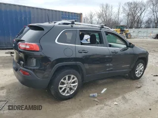 2016 Jeep Cherokee Latitude with VIN 1C4PJMCB7GW338356, listed as a Copart auction lot 51748115 with 114,795 mi miles and Clean Title. Bid and sale history available at carsss.com. Image 3.