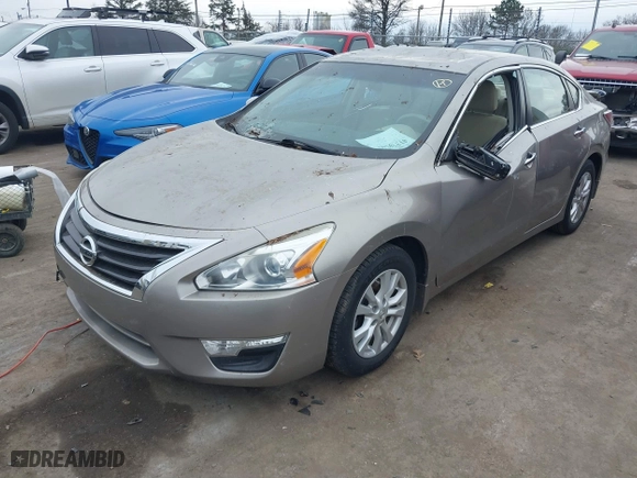 2014 Nissan Altima 2.5 with VIN 1N4AL3AP7EC175110, listed as a IAAI auction lot 41379349 with 91,642 mi miles. Bid and sale history available at carsss.com. Image 17.